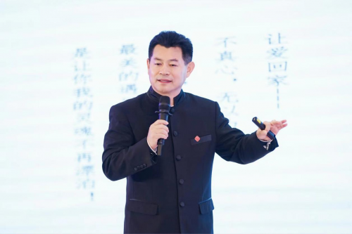 专注蓝海价值增长，“俏魔力”飞轮渐起之势突显