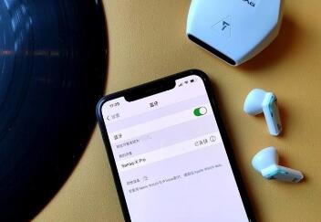 蓝牙耳机怎么连接手机（蓝牙耳机怎么连接手机配对）