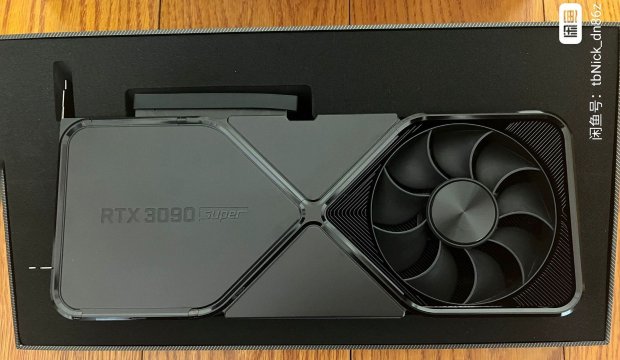 胎死腹中的RTX 3090 Super现身：高颜值纯黑外观